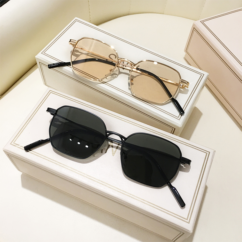 Occhiali da sole con montatura - Men'S Vacation Accessories recensione e prezzo