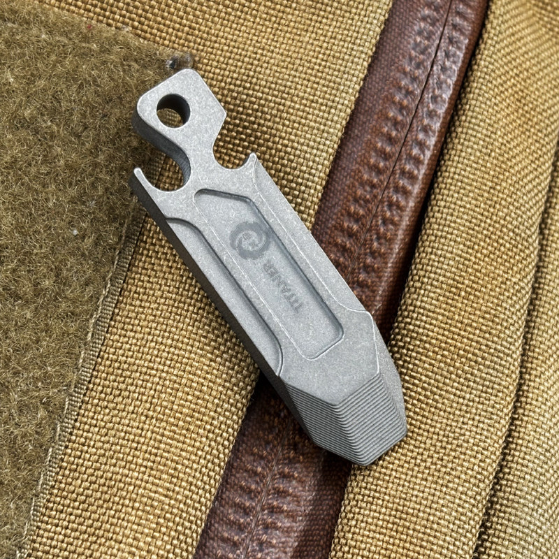 Mini Leva Multiuso Portatile i - Keychain Multi Tool recensione e prezzo