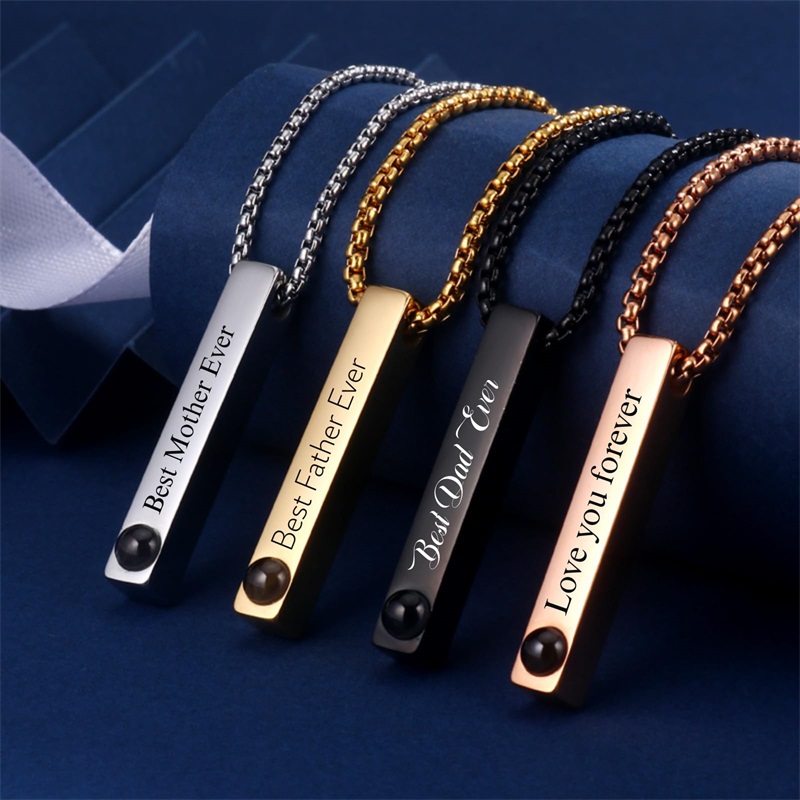 Collana con nome con immagine  - Men Accessories Gift Box recensione e prezzo